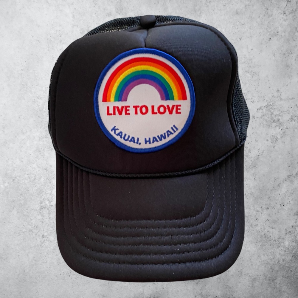 🌈Aviator Nation Kauai, Hawaii Trucker Hat Black